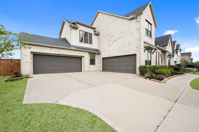 320 Waters Landing Lane, Katy, TX 77493