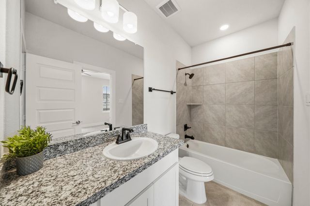 320 Waters Landing Lane, Katy, TX 77493