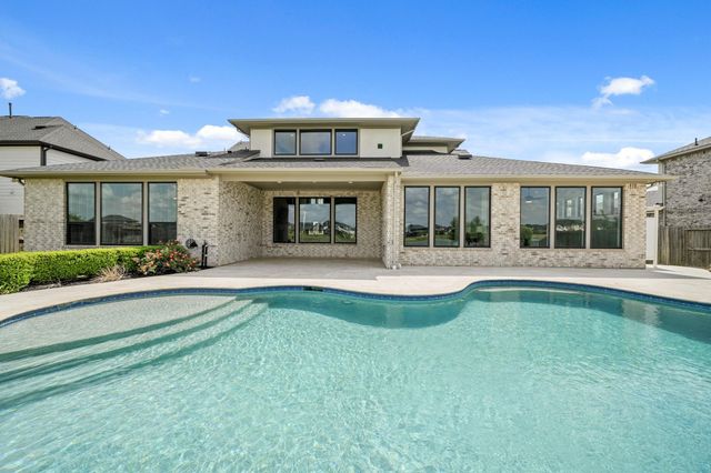 320 Waters Landing Lane, Katy, TX 77493