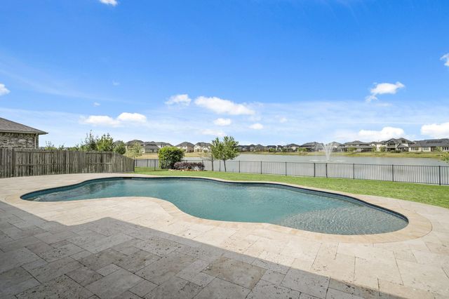 320 Waters Landing Lane, Katy, TX 77493
