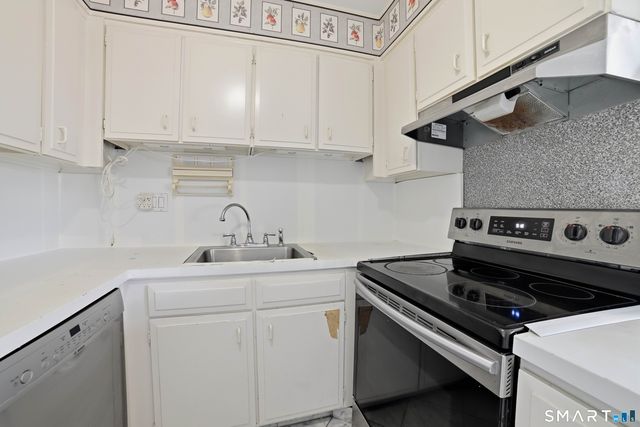 154 Cold Spring Road 80, Stamford, CT 06905