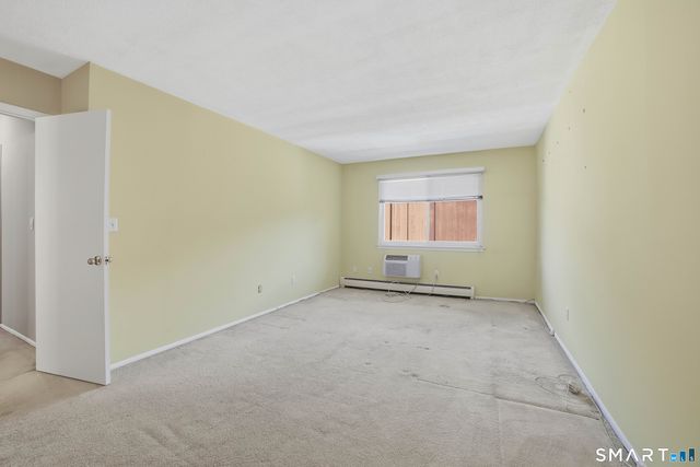 154 Cold Spring Road 80, Stamford, CT 06905