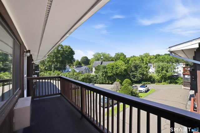 154 Cold Spring Road 80, Stamford, CT 06905