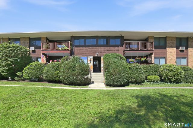 154 Cold Spring Road 80, Stamford, CT 06905