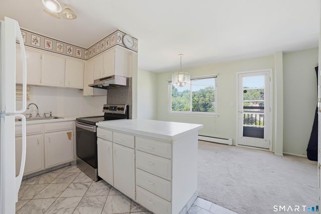 154 Cold Spring Road 80, Stamford, CT 06905