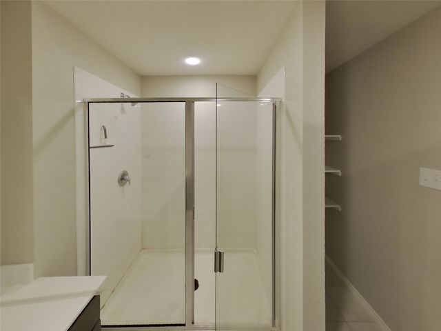 1904 Strongbark Drive, Royse City, TX 75189