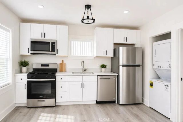 1909 E 6th B, Long Beach, CA 90802