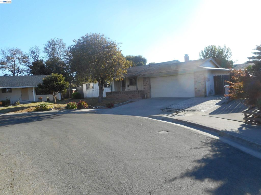 2814 Chamier Place, Fremont, CA 94555