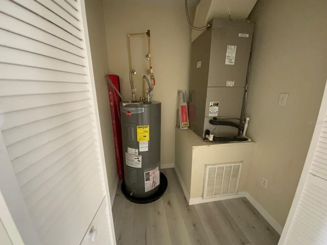 2327 PRIME CIRCLE B, Kissimmee, FL 34746
