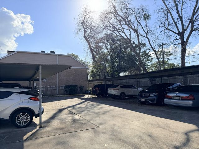 2800 Jeanetta Street 2813, Houston, TX 77063