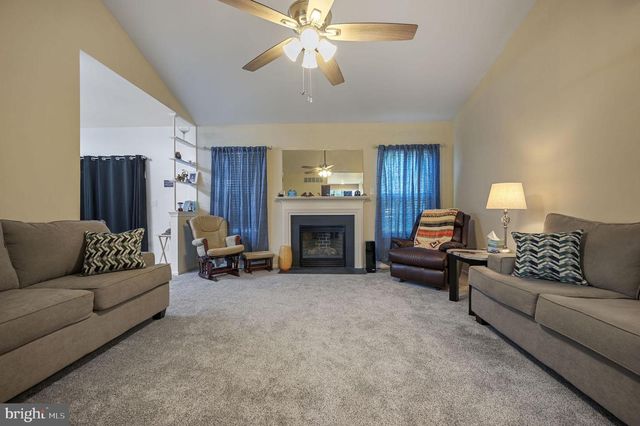 184 CARRINGTON DR, Dover, DE 19904