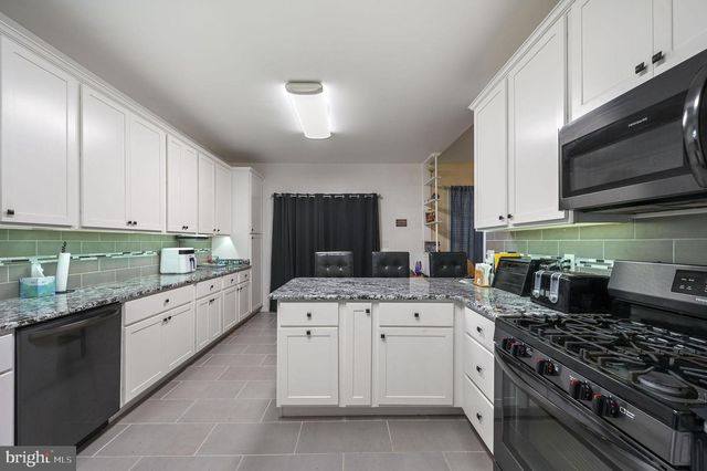 184 CARRINGTON DR, Dover, DE 19904