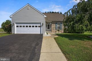184 CARRINGTON DR, Dover, DE 19904