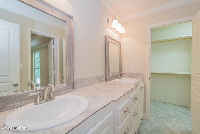 1026 Timber Trails Road, Breaux Bridge, LA 70517
