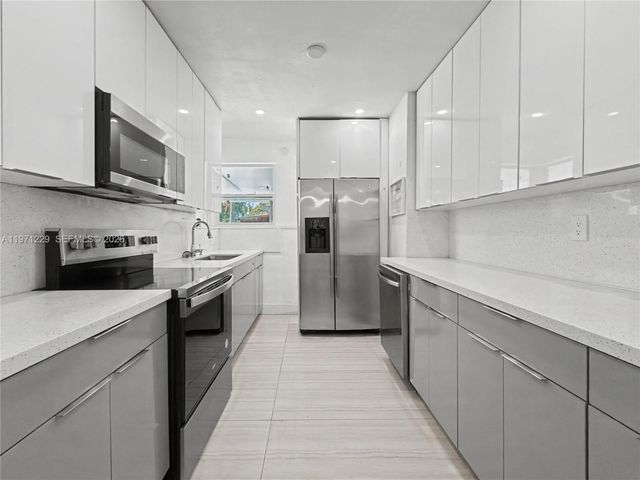 3800 SW 31st Ct, West Park, FL 33023