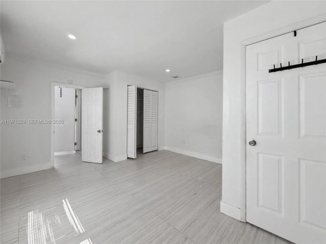 3800 SW 31st Ct, West Park, FL 33023