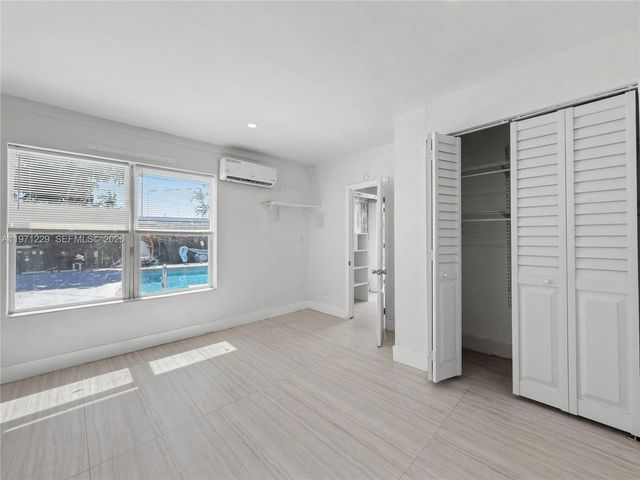 3800 SW 31st Ct, West Park, FL 33023