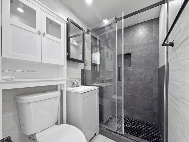 3800 SW 31st Ct, West Park, FL 33023