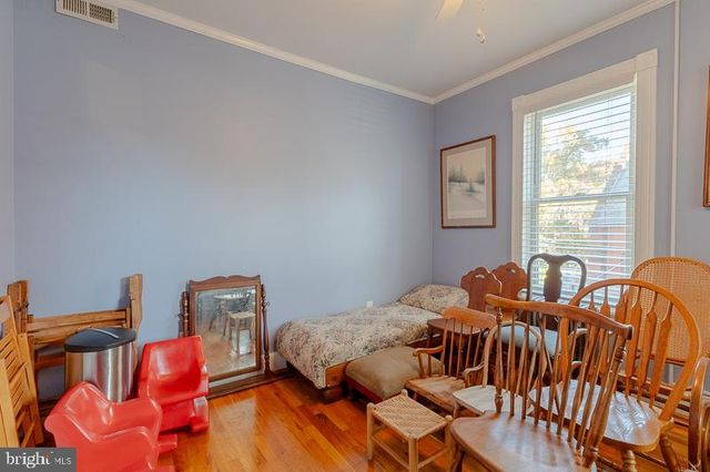 22 SECOND ST E, Frederick, MD 21701