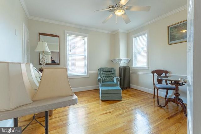 22 SECOND ST E, Frederick, MD 21701