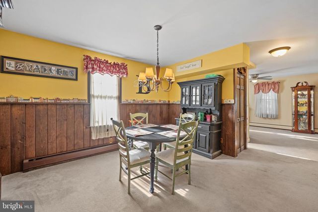 48 HELEN AVE, Maple Shade, NJ 08052