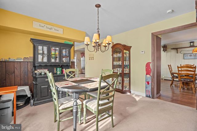 48 HELEN AVE, Maple Shade, NJ 08052