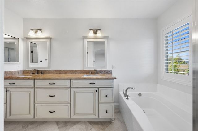 32903 Charmes Court, Temecula, CA 92592