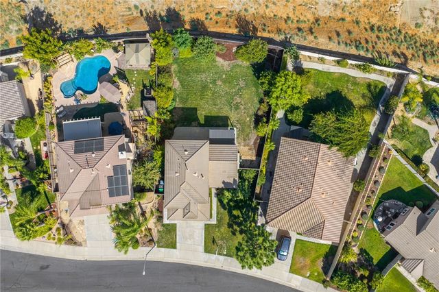 32903 Charmes Court, Temecula, CA 92592