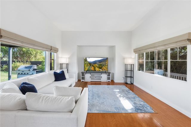 32903 Charmes Court, Temecula, CA 92592