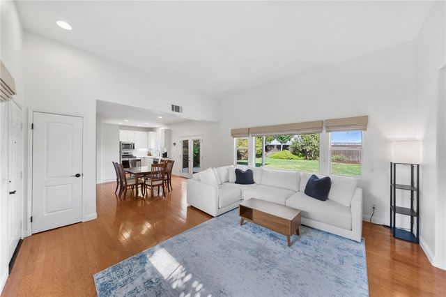 32903 Charmes Court, Temecula, CA 92592