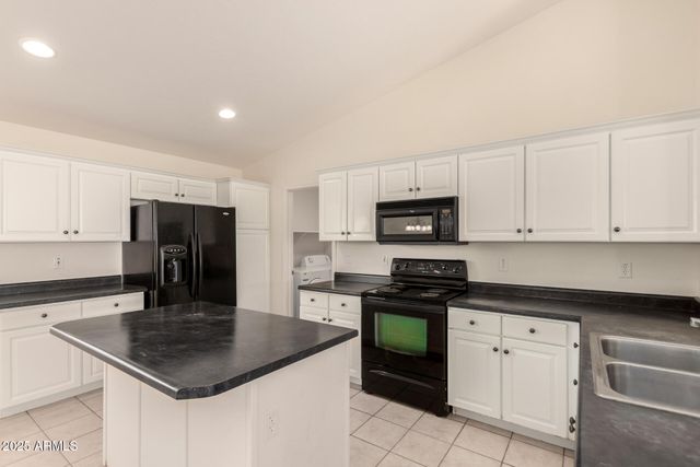 18500 N SMITH Drive, Maricopa, AZ 85139