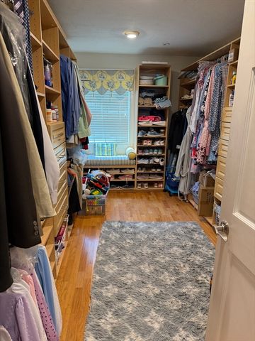 3 Walnut Knolls, Canton, MA 02021