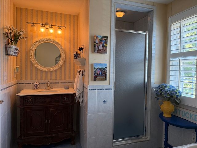 3 Walnut Knolls, Canton, MA 02021