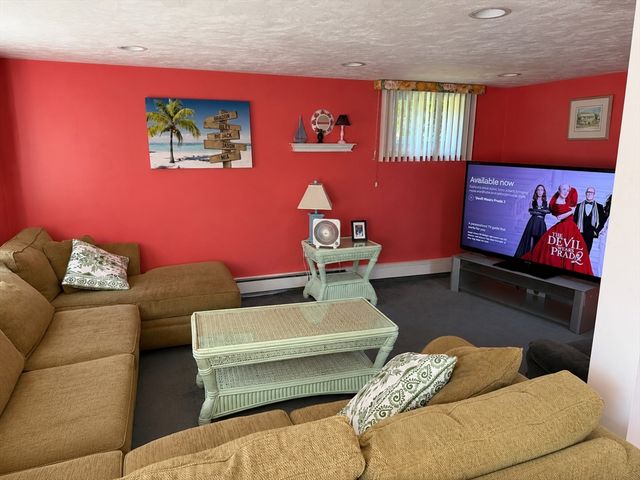 3 Walnut Knolls, Canton, MA 02021