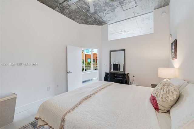 2001 Biscayne Blvd 2617, Miami, FL 33137