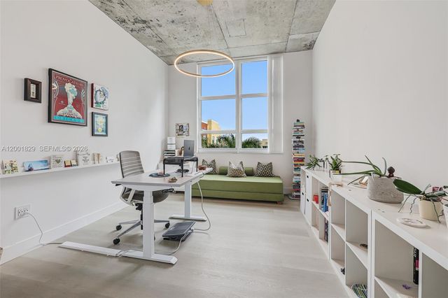 2001 Biscayne Blvd 2617, Miami, FL 33137