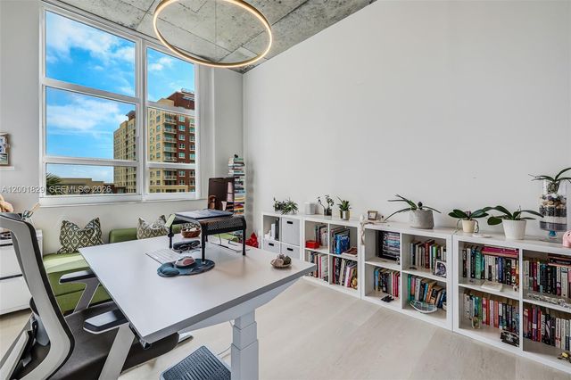 2001 Biscayne Blvd 2617, Miami, FL 33137