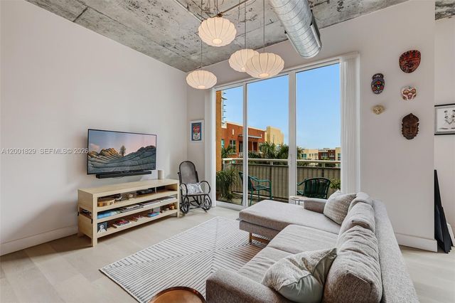 2001 Biscayne Blvd 2617, Miami, FL 33137