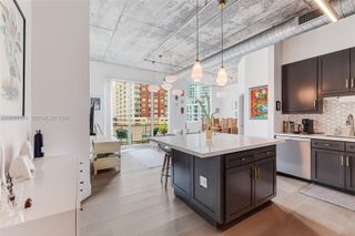 2001 Biscayne Blvd 2617, Miami, FL 33137