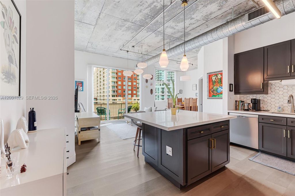 2001 Biscayne Blvd 2617, Miami, FL 33137