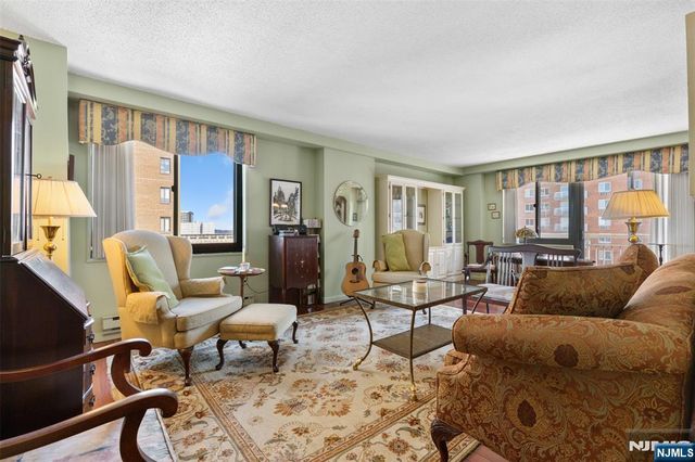 151 Prospect Avenue 9D, Hackensack, NJ 07601