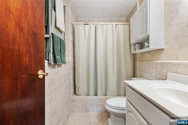 151 Prospect Avenue 9D, Hackensack, NJ 07601