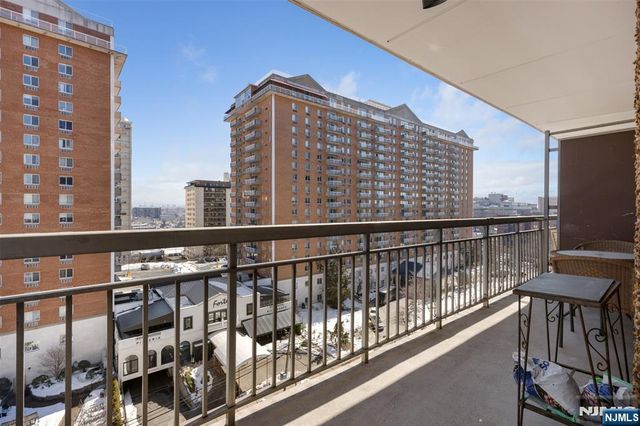 151 Prospect Avenue 9D, Hackensack, NJ 07601