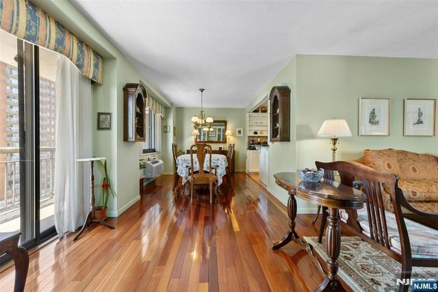 151 Prospect Avenue 9D, Hackensack, NJ 07601