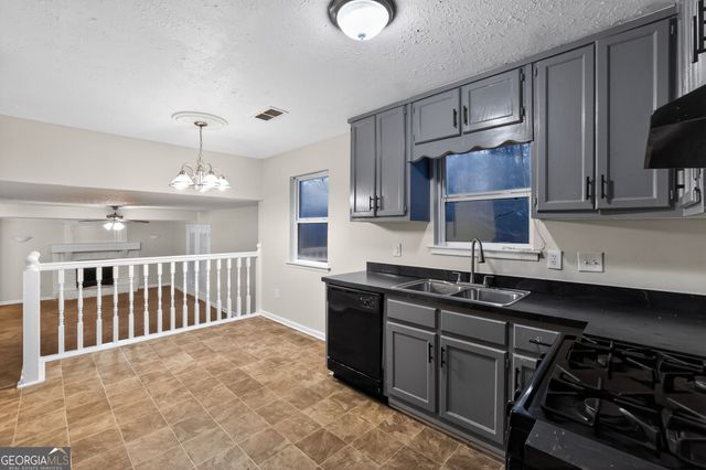 4586 High Gate Lane, Lithonia, GA 30038