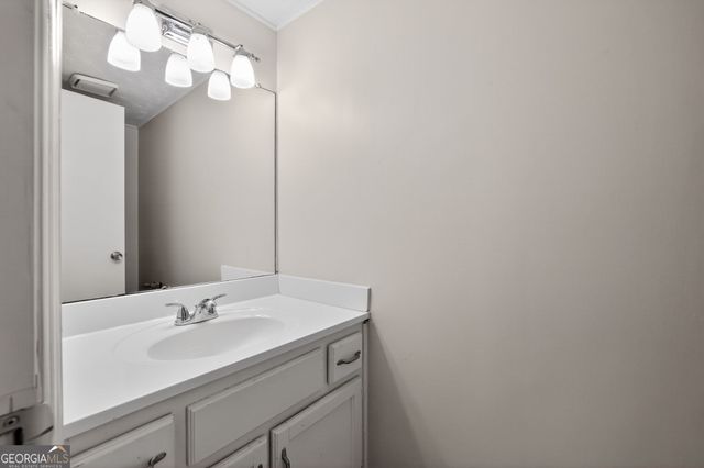 4586 High Gate Lane, Lithonia, GA 30038