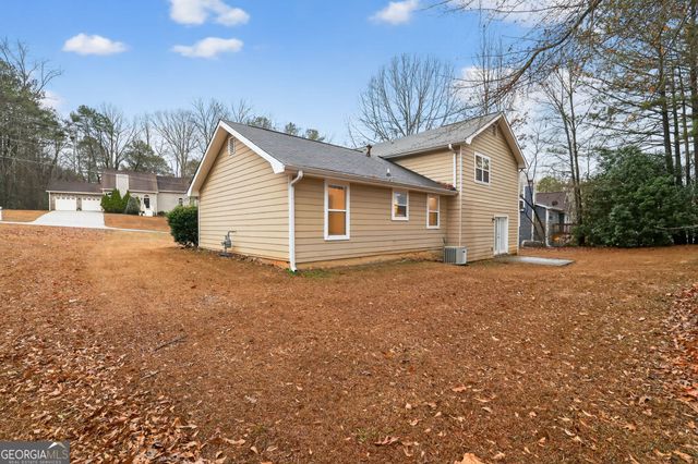 4586 High Gate Lane, Lithonia, GA 30038