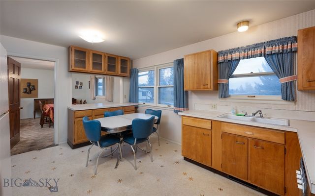 1140 N Cedarview Drive, Bozeman, MT 59715