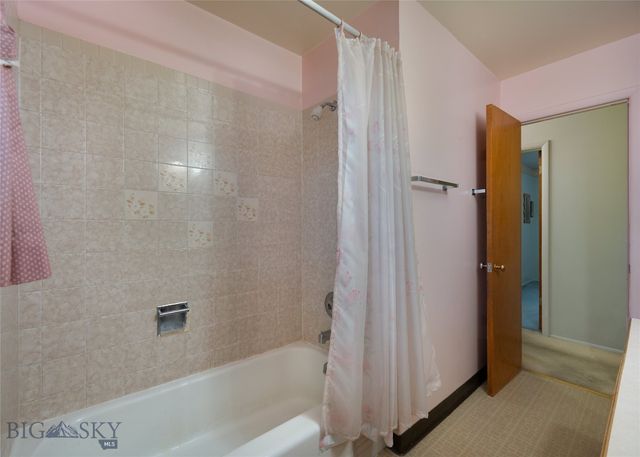 1140 N Cedarview Drive, Bozeman, MT 59715