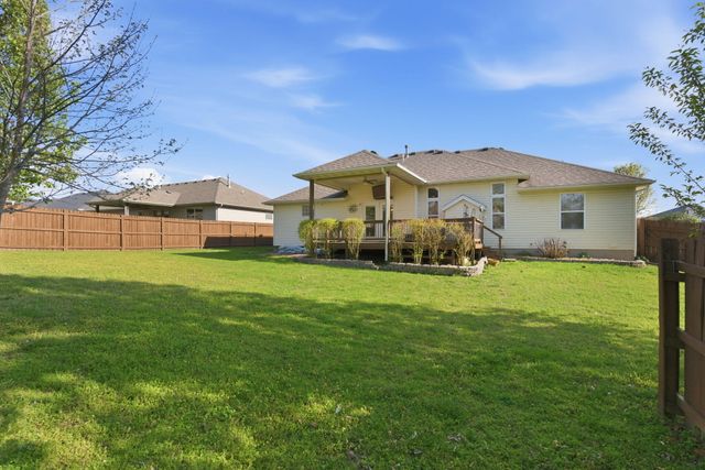 3551 W Cole Street, Battlefield, MO 65619